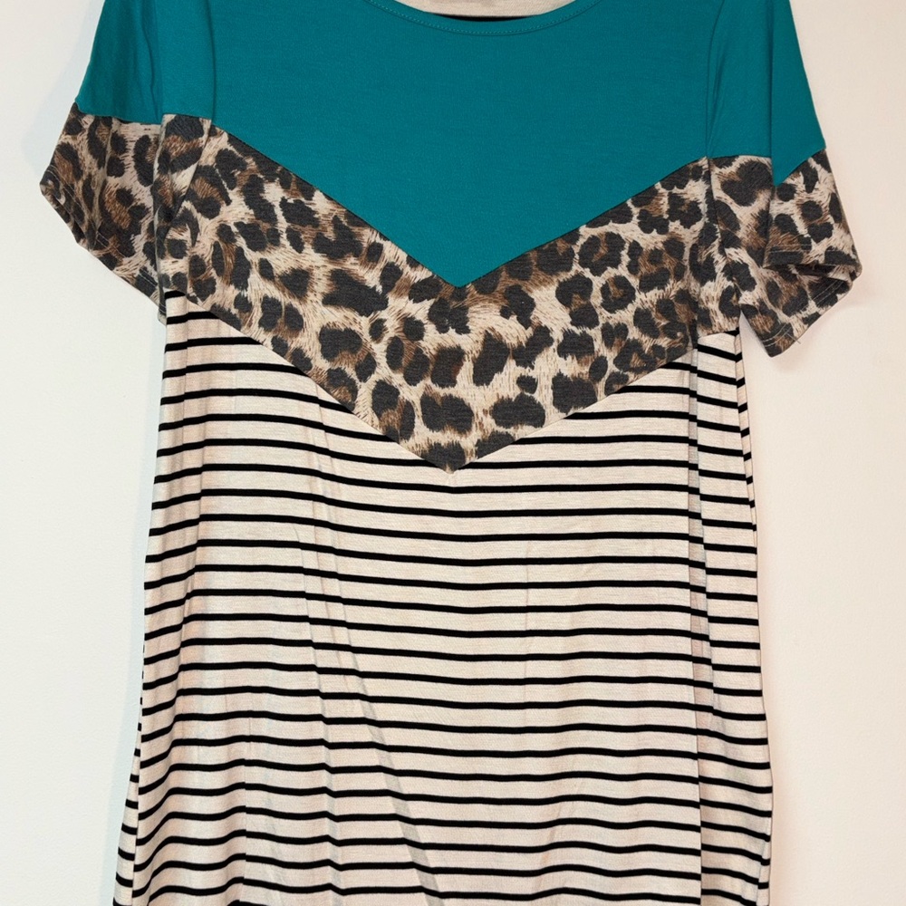 Women’s Firefly Finds Teal and Leopard Print Short Sleeve Top